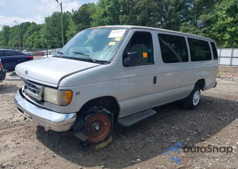 2002 Ford Econoline E350 Super Duty Wagon from USA, damaged, VIN 1FBSS31L72HA71329